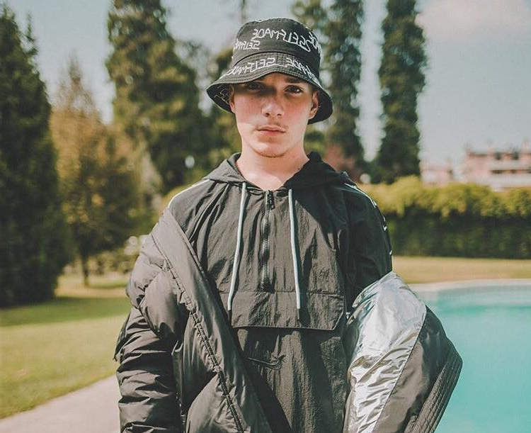 Nicola Siciliano, fuori   -Mambo- la nuova  hit   ‘risuona nelle&nbsp;auto’