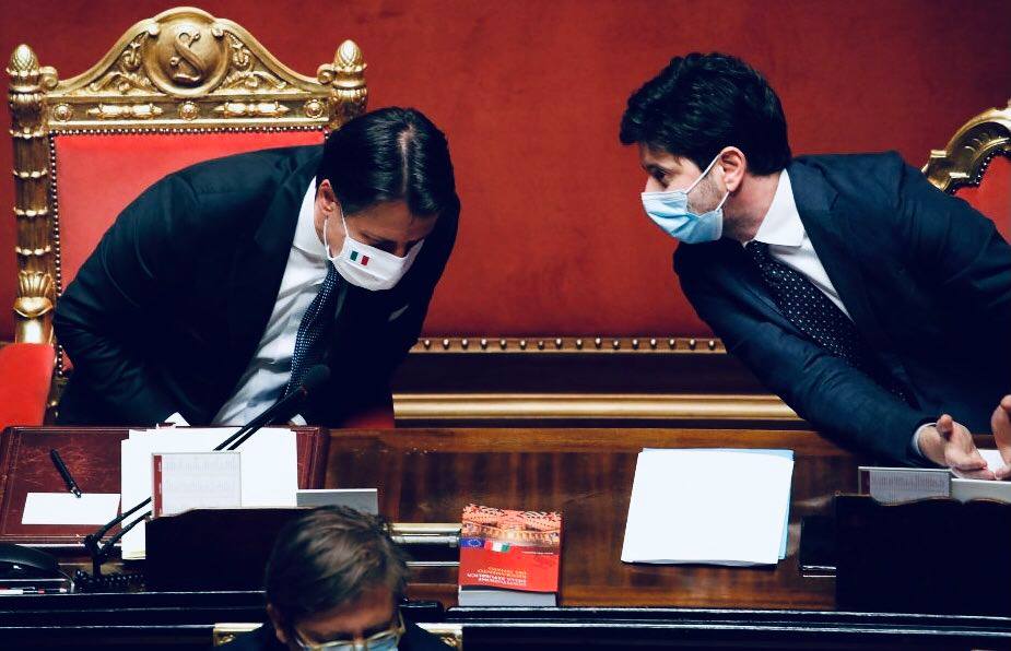 Stritola il Governo, sul banco “ipotesi&nbsp;lockdown”